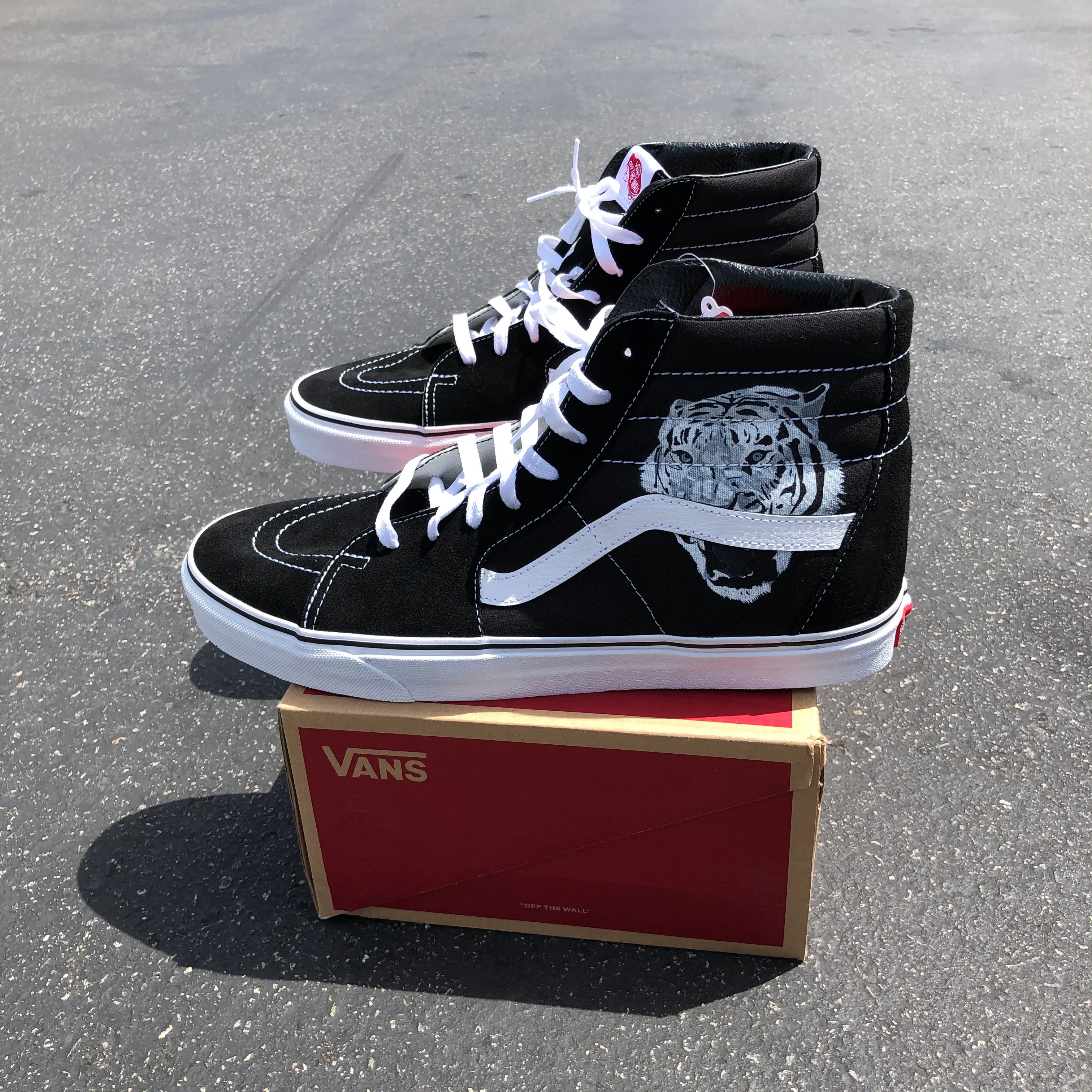 Custom Sk8 Hi Tiger Head - Custom Vans Shoes