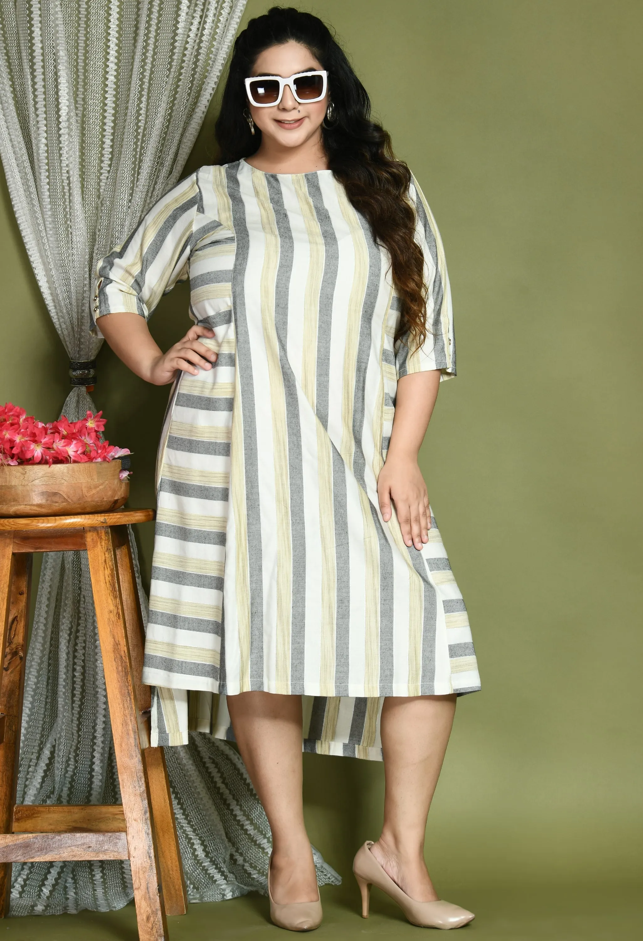 Plus Size Plus Size Striped Grey Midi Dress