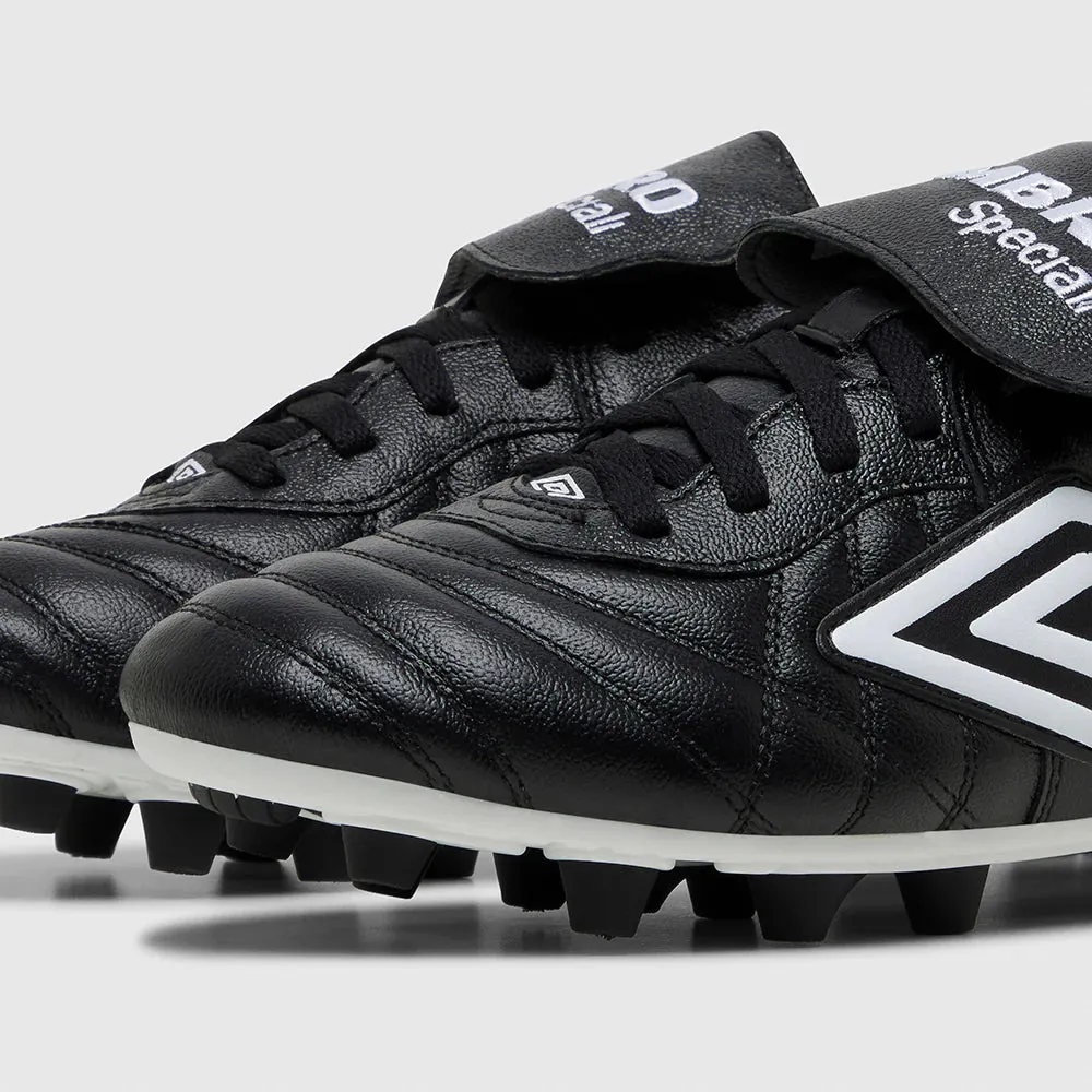 Umbro Speciali Pro FG Boots- Black