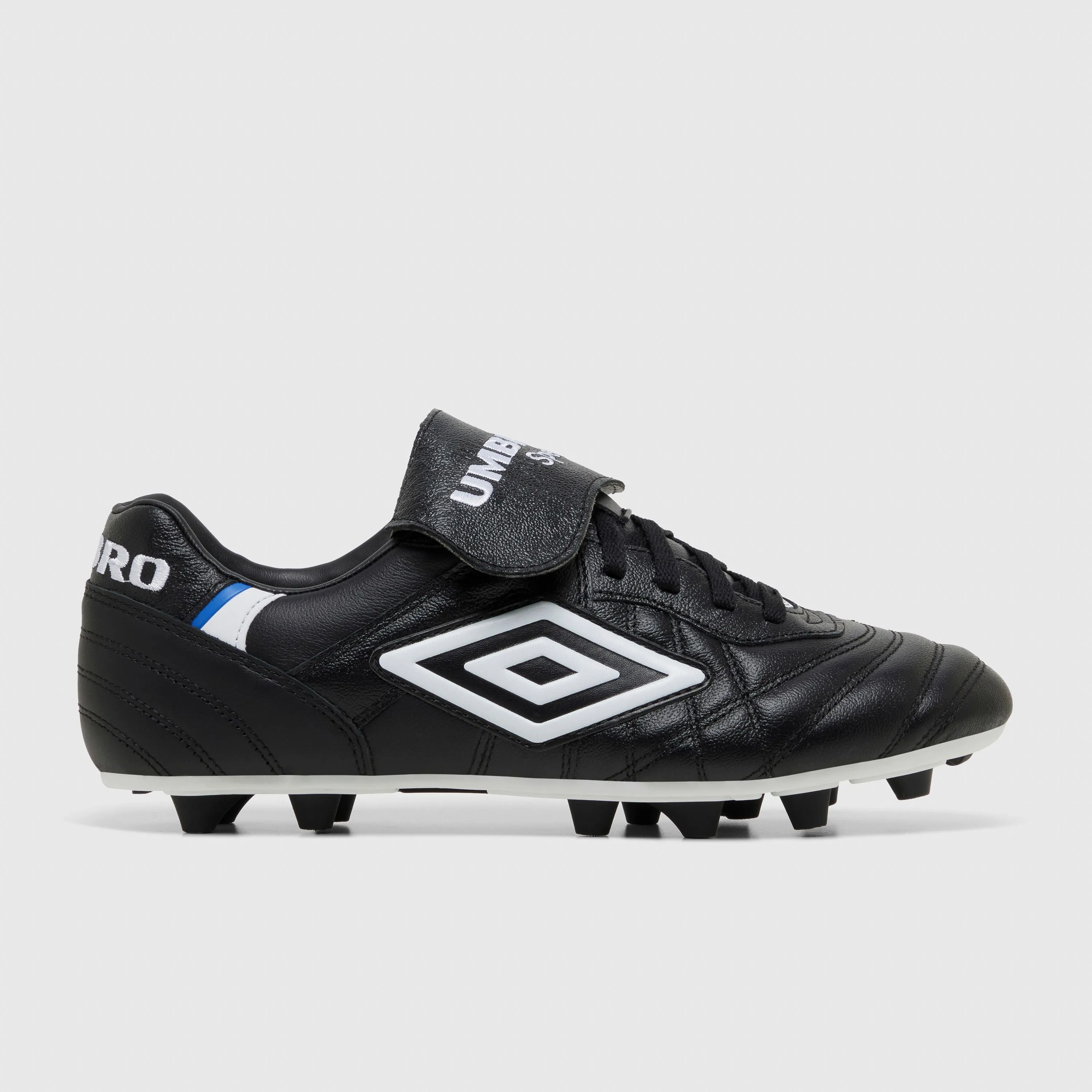 Umbro Speciali Pro FG Boots- Black